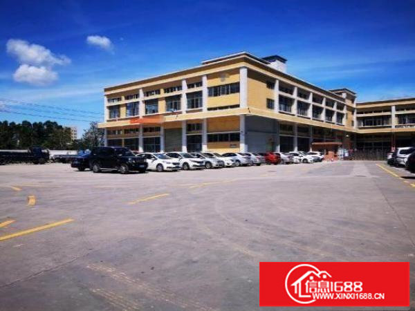 光明上村大型工业区楼上精装修厂房出租，形象佳空地超大