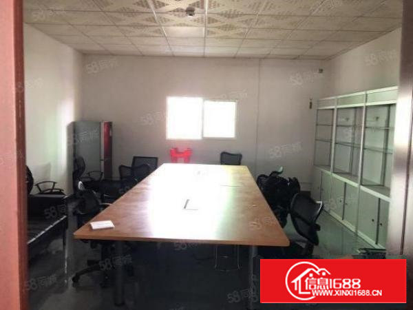 沙井98工业城，整层1200平米，带精装修电子厂房招租