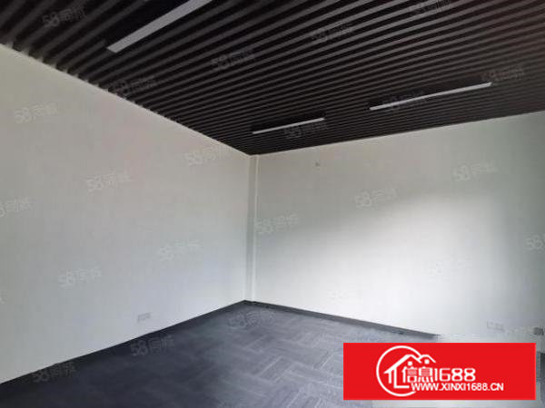 乌沙新出豪华装修1200平方，带有水电齐全，大小可分租。