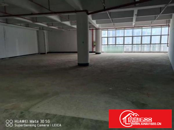 坪山大工业区精装修厂房1400平，可分租小面积