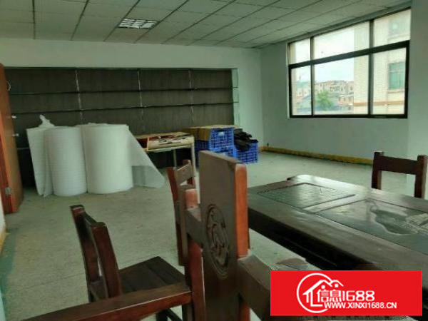 寮步镇坑口850平厂房靠近石大公路带独立办公室