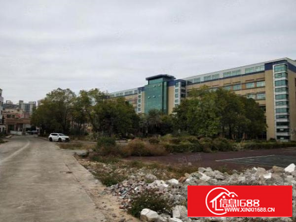 茶山工业园原房东花园式厂房大小可以分租，带现成装修，可办环评