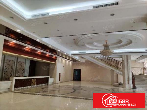 凤岗雁田第三工业区2000平方独院整栋花园式厂房出租空地超大