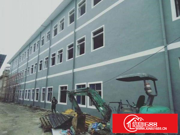 龙岗中心城新生社区新出标准厂房一楼仓库1250平方。可分租