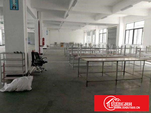 光明马山头三楼550平米带装修厂房出租，水电齐全光线充足