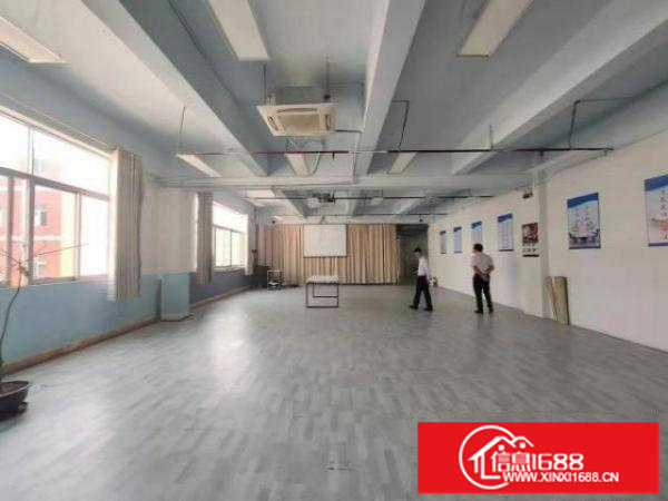 龙岗爱联地铁口现成培训办公场地精装办公室500出租