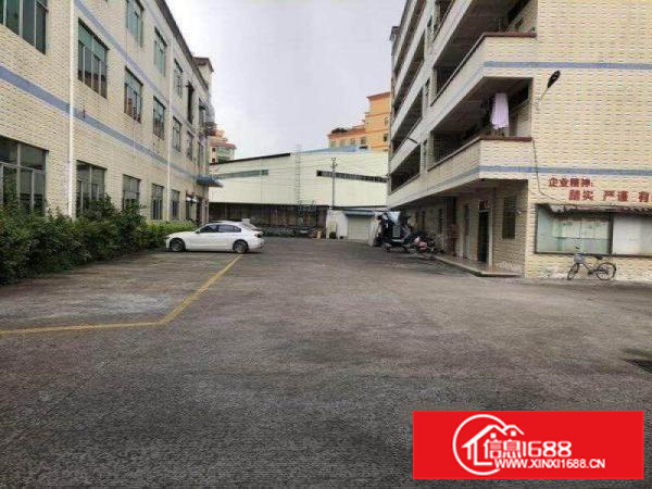 龙岗同乐社区大型工业区独院厂房一楼1600平可分租！