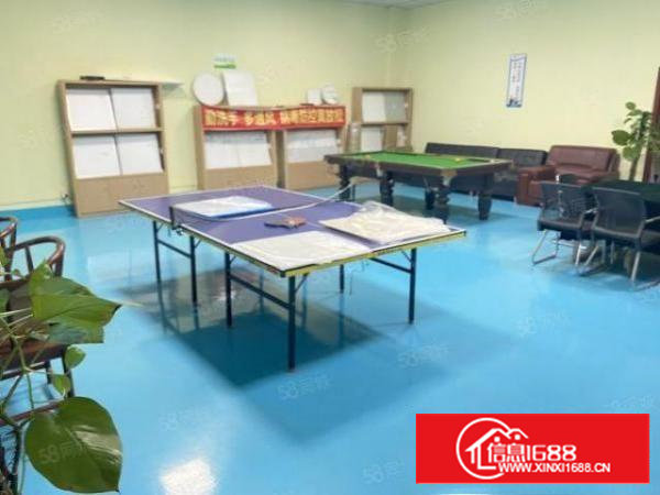 沙井新桥工业区楼上800平豪华装修原房东水电齐全