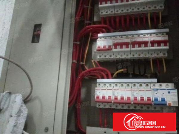 超低仅11元！长安锦厦形象好2000平空地大厂房出租可分租