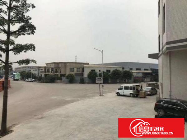 出租南海区官窑铺位出租几十米大路，铺前空地大.可办牌，环评