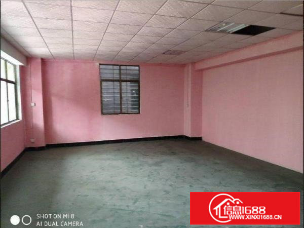 坪山坑梓龙田村新空出楼上320平方带装修办公室厂房出租