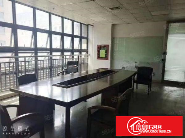 龙岗高新产业园新出楼上一整层3200，精装修办公室格局方正