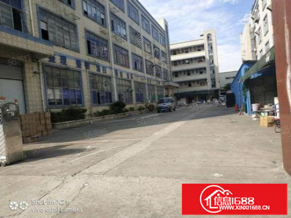 平湖独院厂房6000，每一层1500，主干道上车进出方便