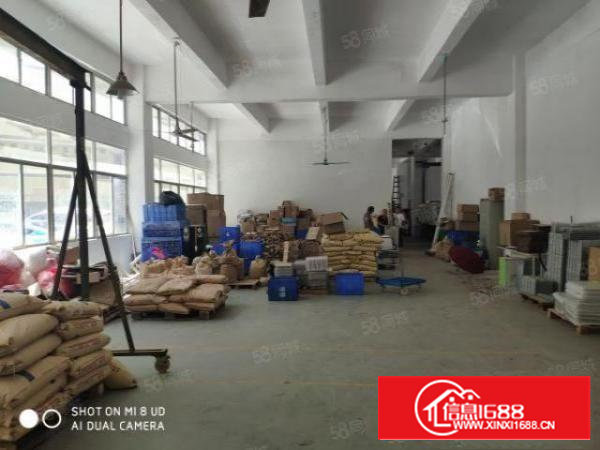 石岩外环路1楼380平厂房出租