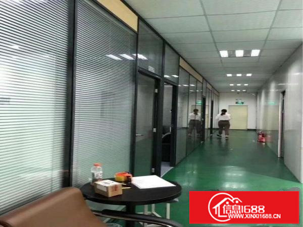 龙华观澜章阁大富工业区楼上800平带装修标准厂房