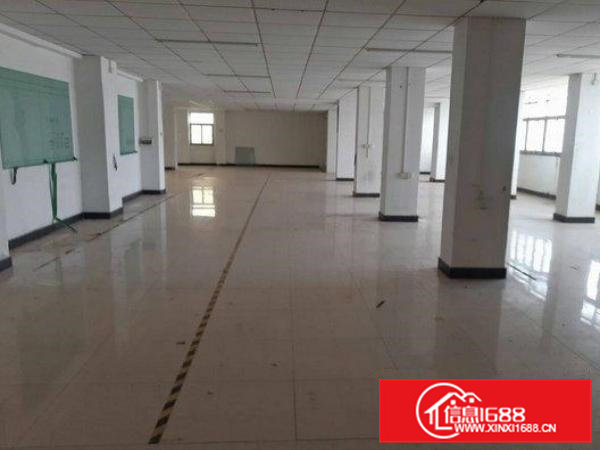 高埗镇楼上厂房750平，有现成的办公室装修