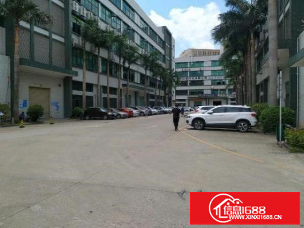 章阁楼上精装修厂房办公室400平带仓库