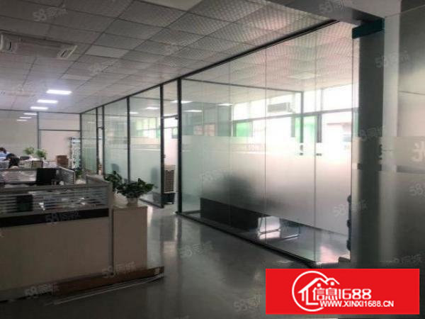 福永桥头400平米精装修厂房出租。地铁口500米