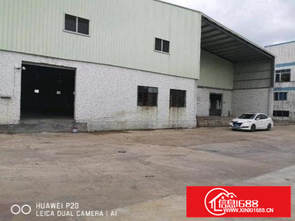 单一层，空地大，带卸货平台