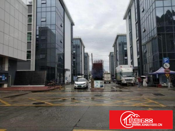 现成装修无转让费布吉大芬地铁站附近厂房仓库出租直租分租整租