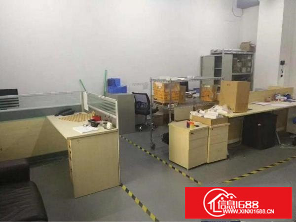 坂田天虹700平厂房带装修可分租贝尔路