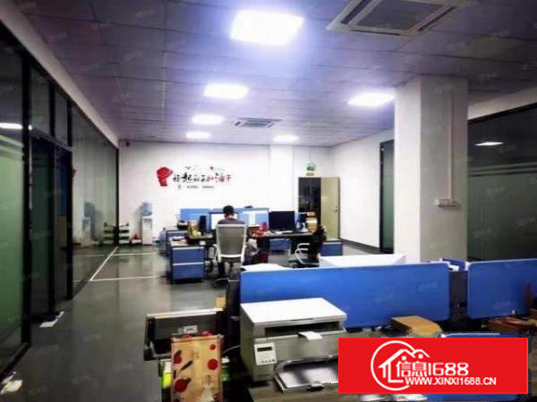 塘厦清湖头社区新出楼上850平方精装修无尘车间