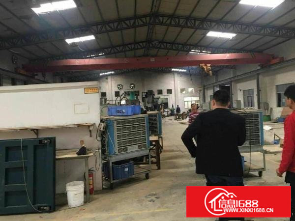 清溪镇高速出口新出钢构厂房2600出租带现成行车