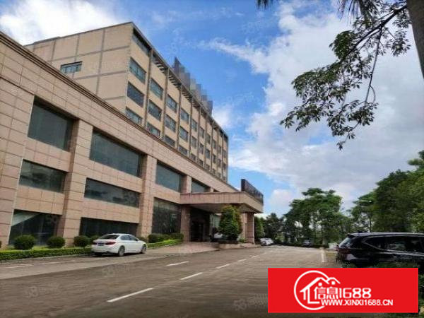 凤岗浸校塘独门独院12000花园式厂房出租空地超大交通便利