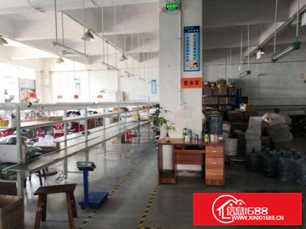 居岐工业区标准厂房空出二楼800平，设施齐全，拎包入驻