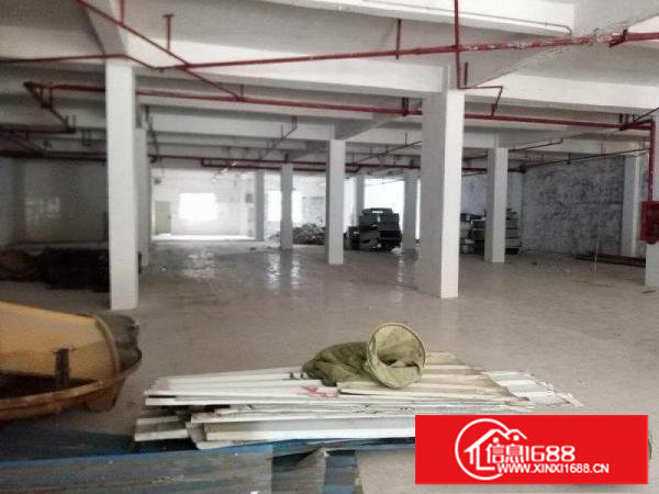 锦厦临街900平厂房招租交通便利可进大车行业不限