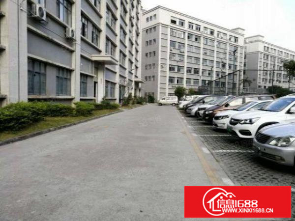 布吉上李朗村附近新出2000平厂房原房东直租