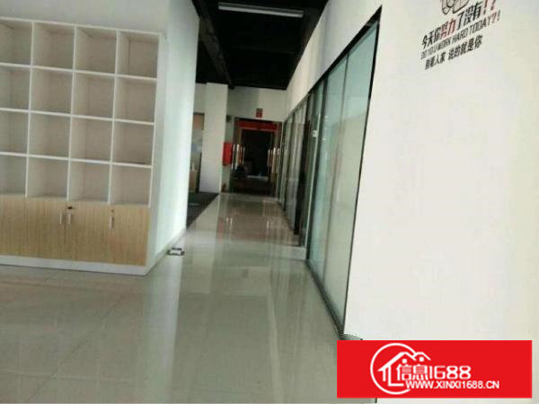 横岗大道旁原房东3680平独院厂房出租可分租