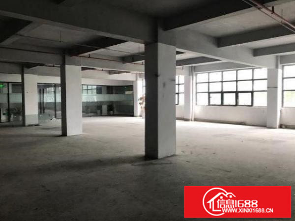 横岗永湖地铁站边楼上厂房300平，报价20元