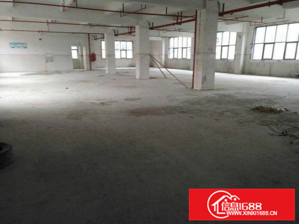 清溪三中楼上1200平精装修厂房出租，带现成办公室