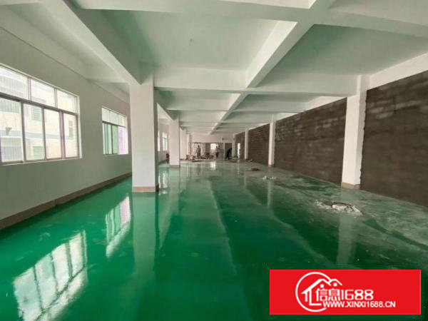 全新地坪漆，主线到位，电梯三吨，空地600平，