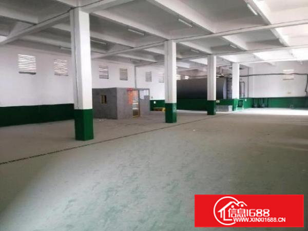 厂房在工业聚集地，周边无居民