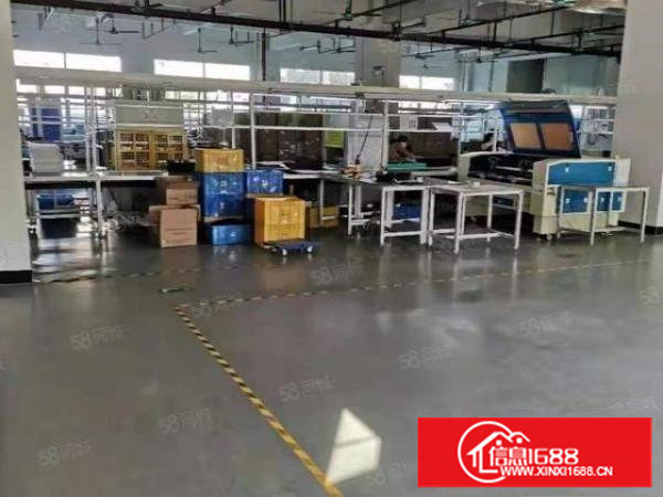 长安街口一楼2300平，二楼1000平带精装修厂房出租！