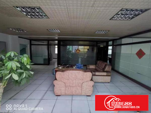 注塑模具！蛟乙塘1500平方米一楼厂房带办公室出租