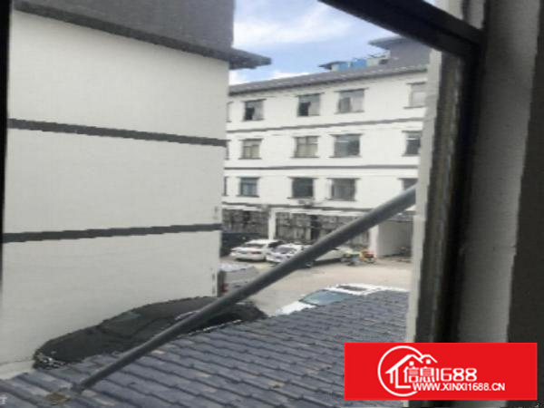 坪地坪洲百货旁700平、精装厂房出租