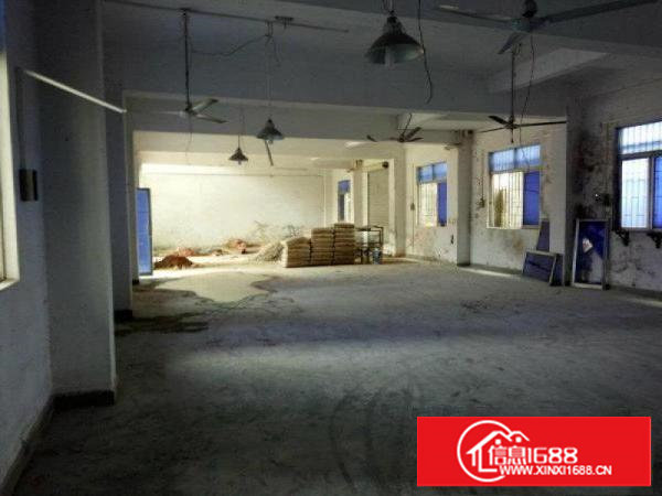 上角新出多栋原房东厂房空地大可进大车行业不限