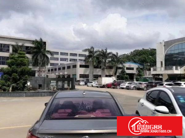 清溪高速口新出全新无尘车间700平，租金14元，无转让费!