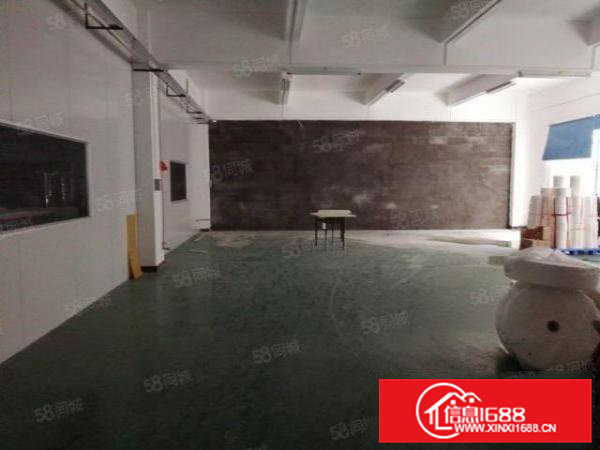 一楼712平厂房带地坪漆已吊顶，停车位多方便进出货