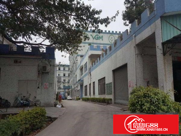 横岗眼镜城力嘉路附近厂房三楼825平方可分租