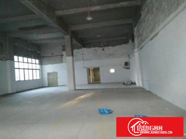 龙华民治万众城一楼560平米带装修