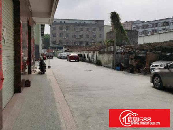 全新厂房明亮干净四个门面，全通透，精装修豪华入场即用。