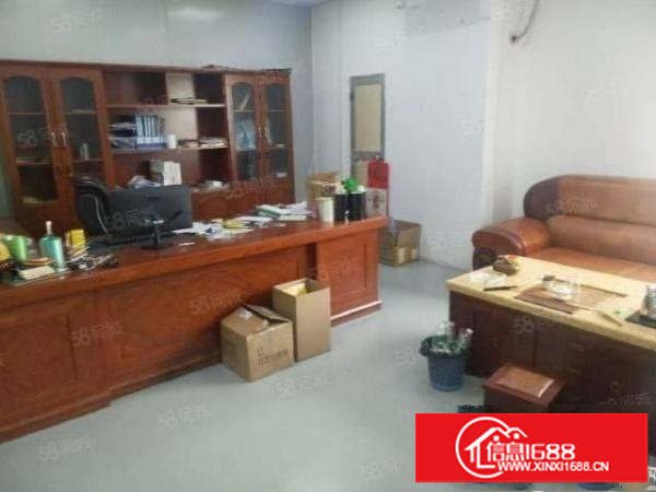 带简单装修！石岩汽车站楼上新出厂房250平厂房招租