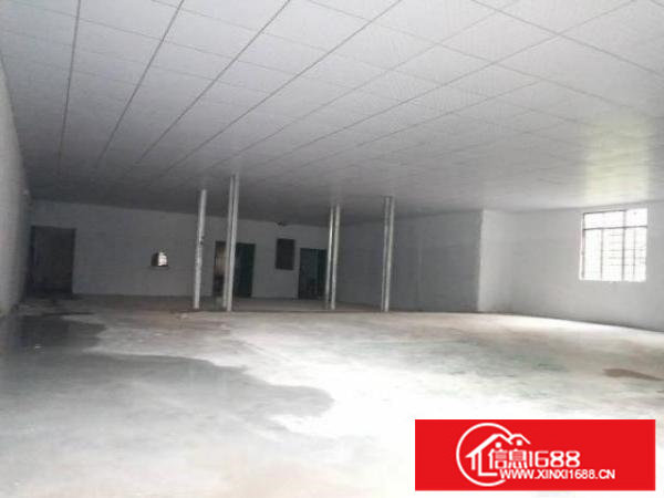 龙岗龙岗爱联地铁口附近厂房330平米