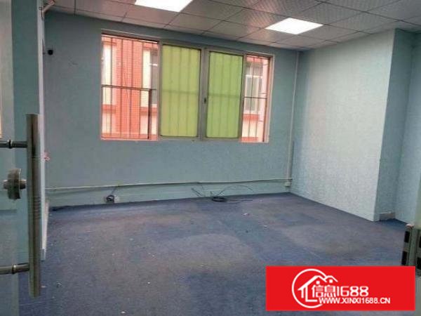 龙眼现成服装厂500平方出租，价格实惠！