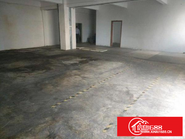 横岗六约地铁口附近新出楼上带装修厂房500平低价出租