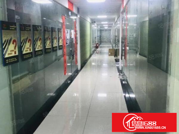 龙华主干道附近新出202平方仓库出租,带部分装修